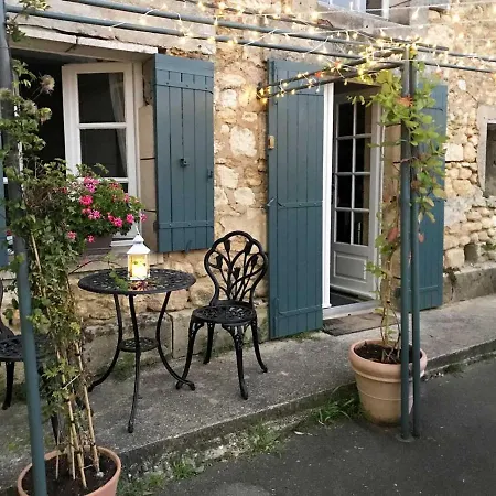 40 Le Bourg 3* Saint-Ciers-de-Canesse