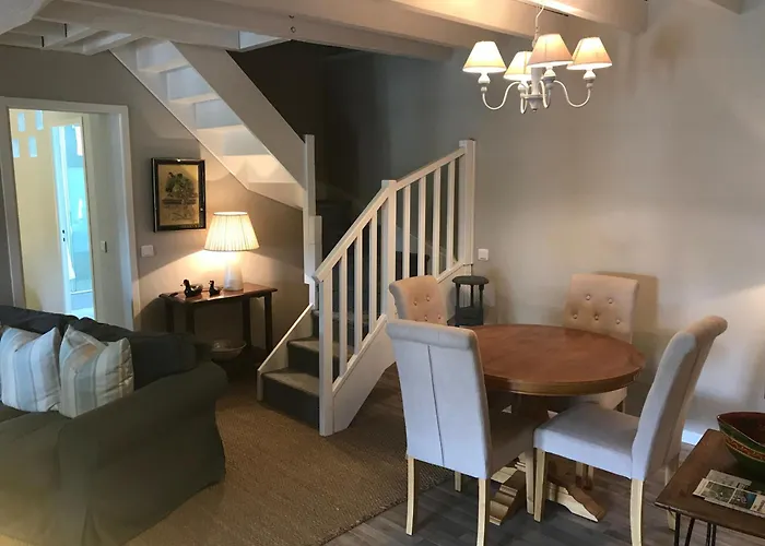 فندق مبيت وإفطار 40 Le Bourg Saint-Ciers-de-Canesse